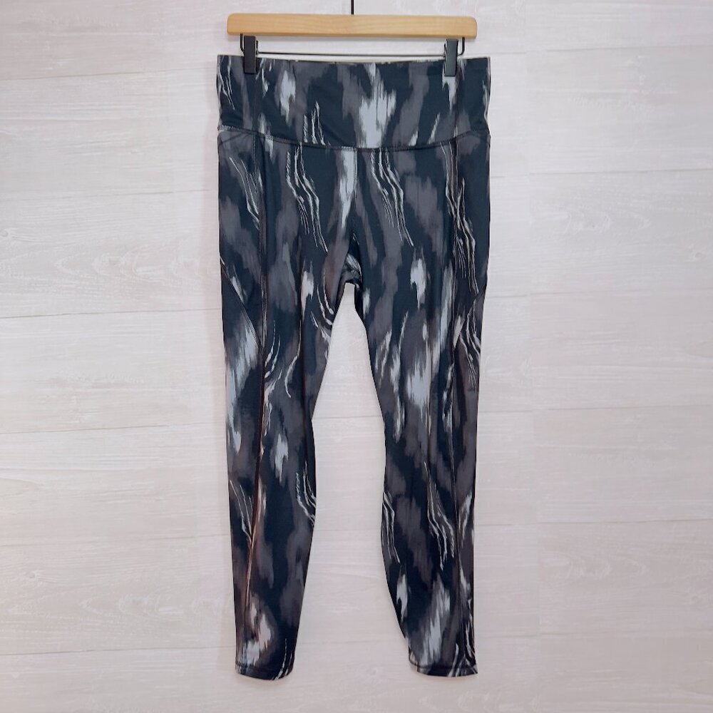 All in Motion Women's Black High Waisted 27'' Inseam Ankle Length Leggings